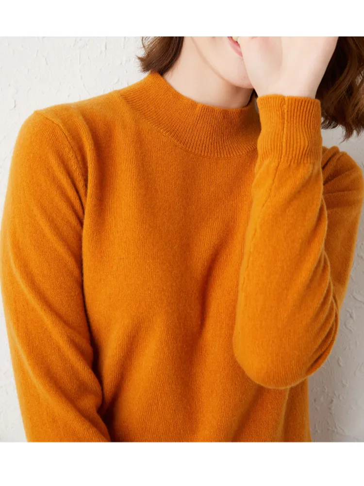 Belle - Lightweight Turtleneck Sweater for Women