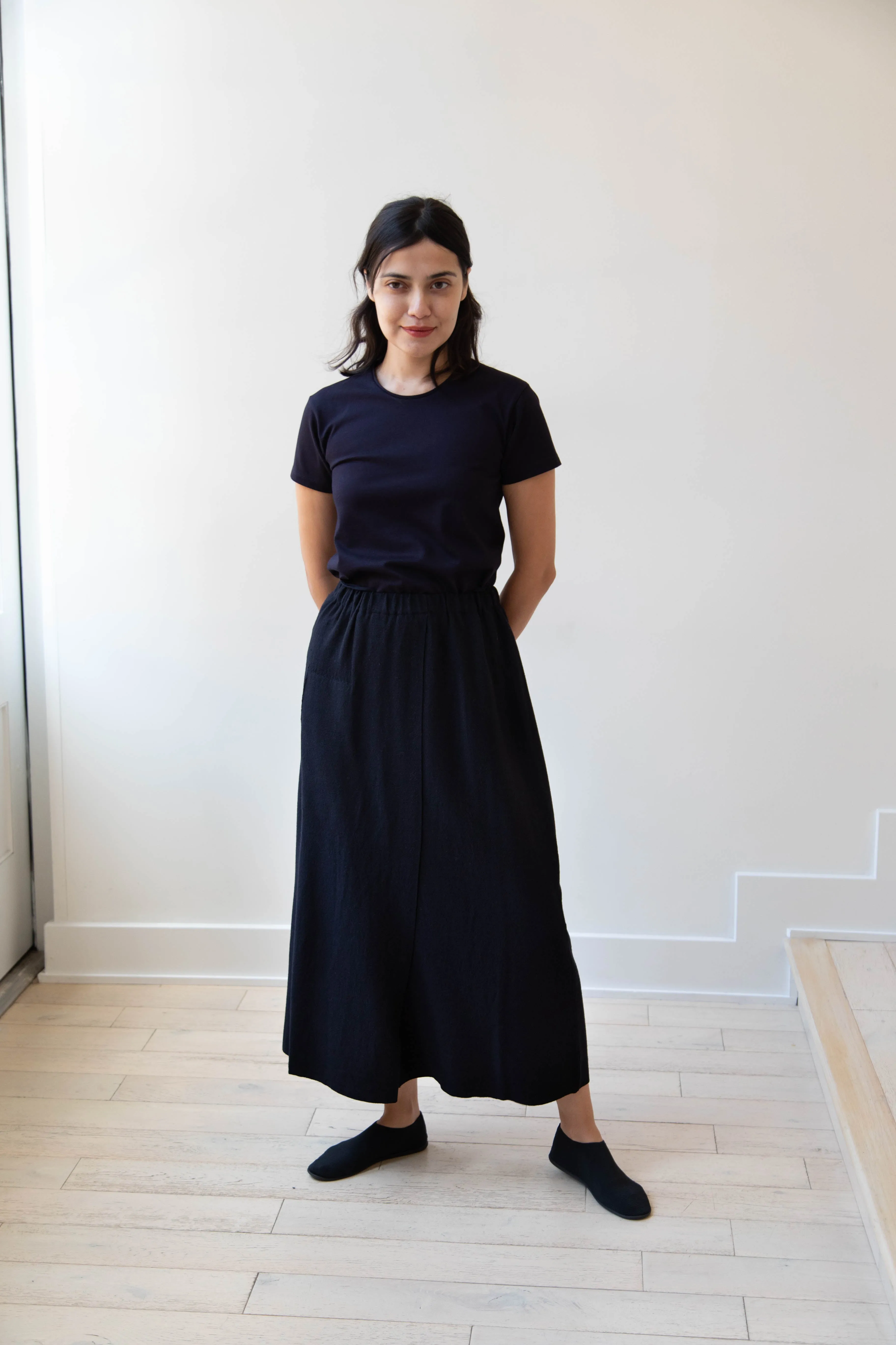 Boboutic | Lightweight Travel Skirt in Navy