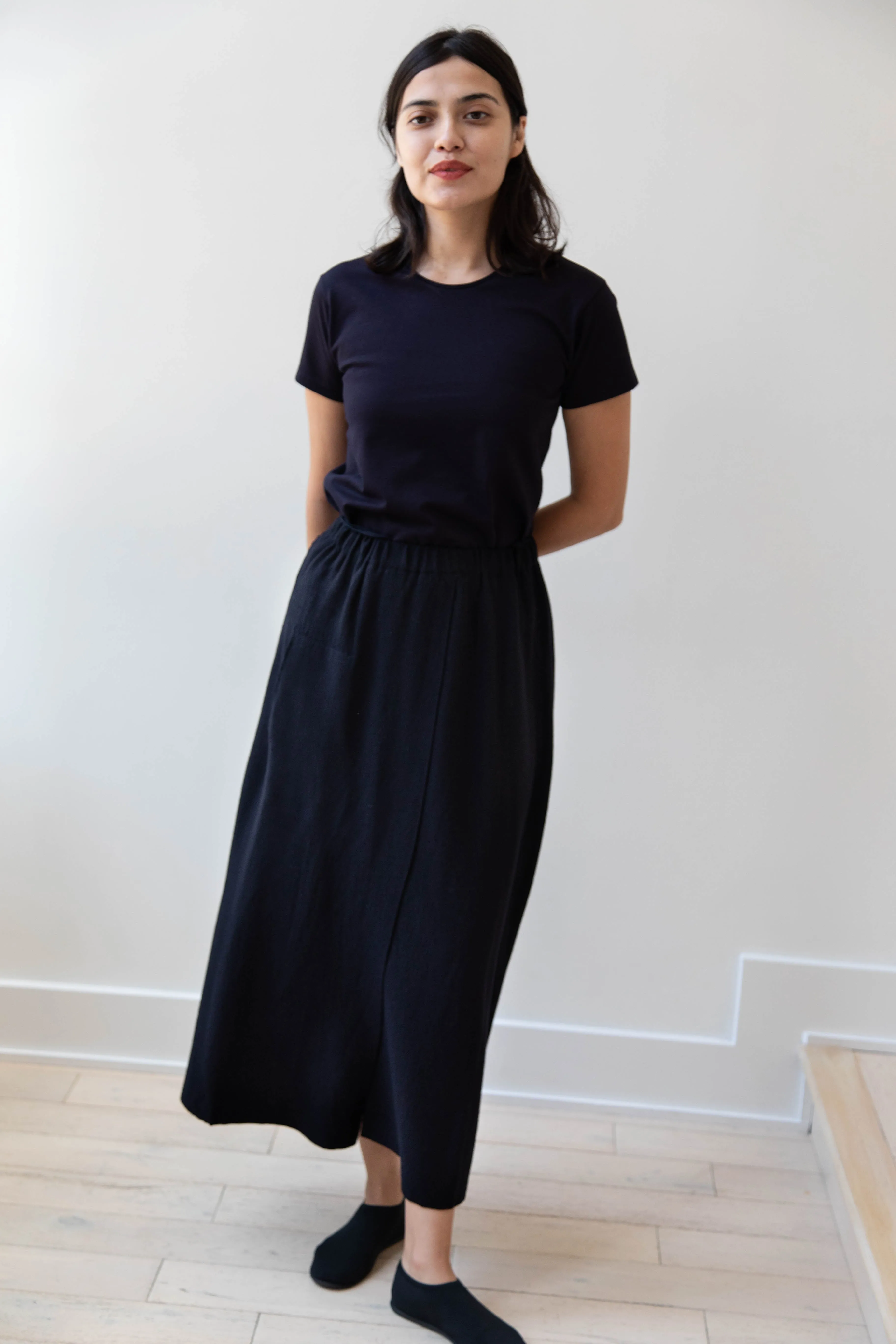 Boboutic | Lightweight Travel Skirt in Navy