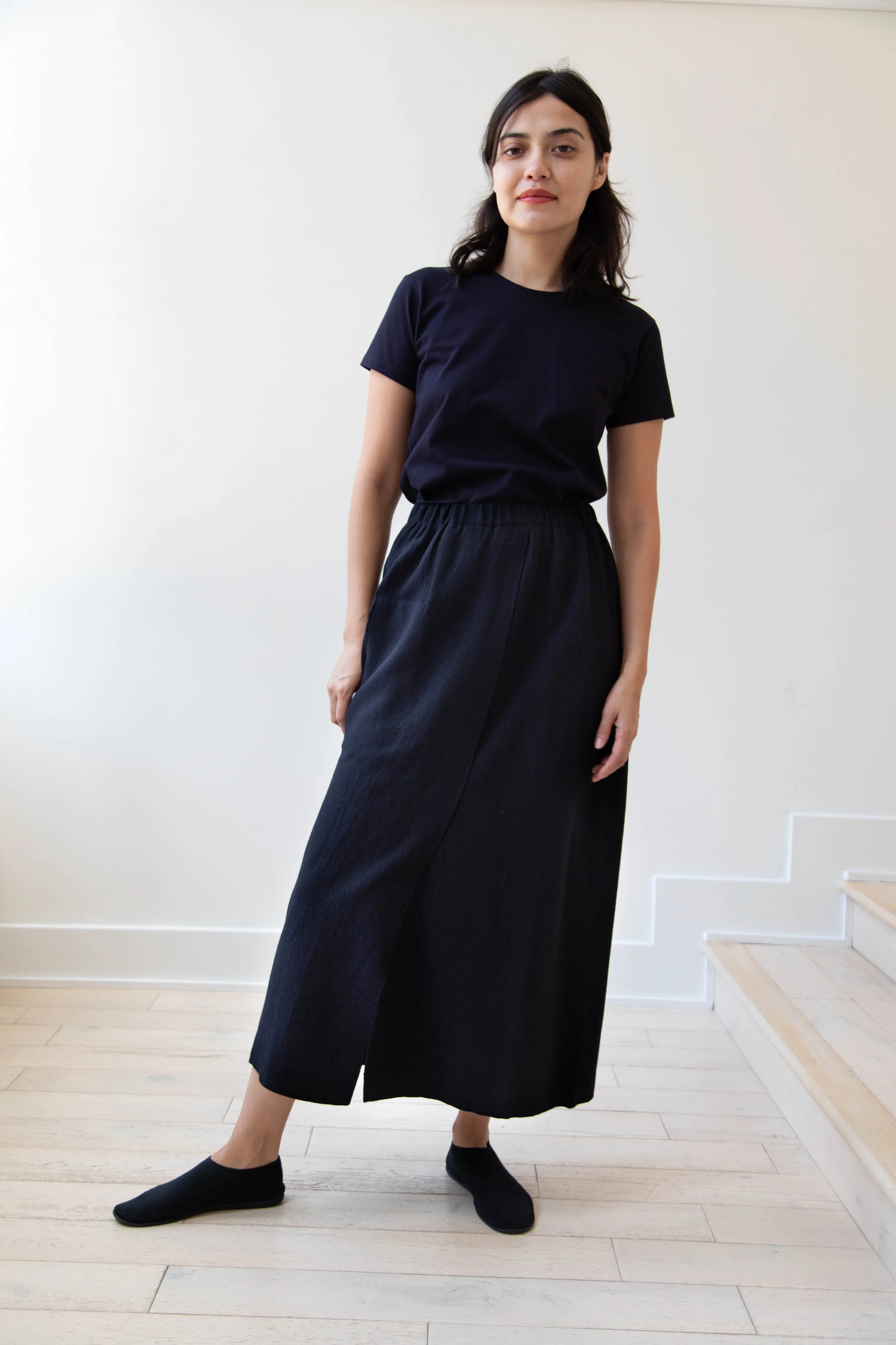 Boboutic | Lightweight Travel Skirt in Navy