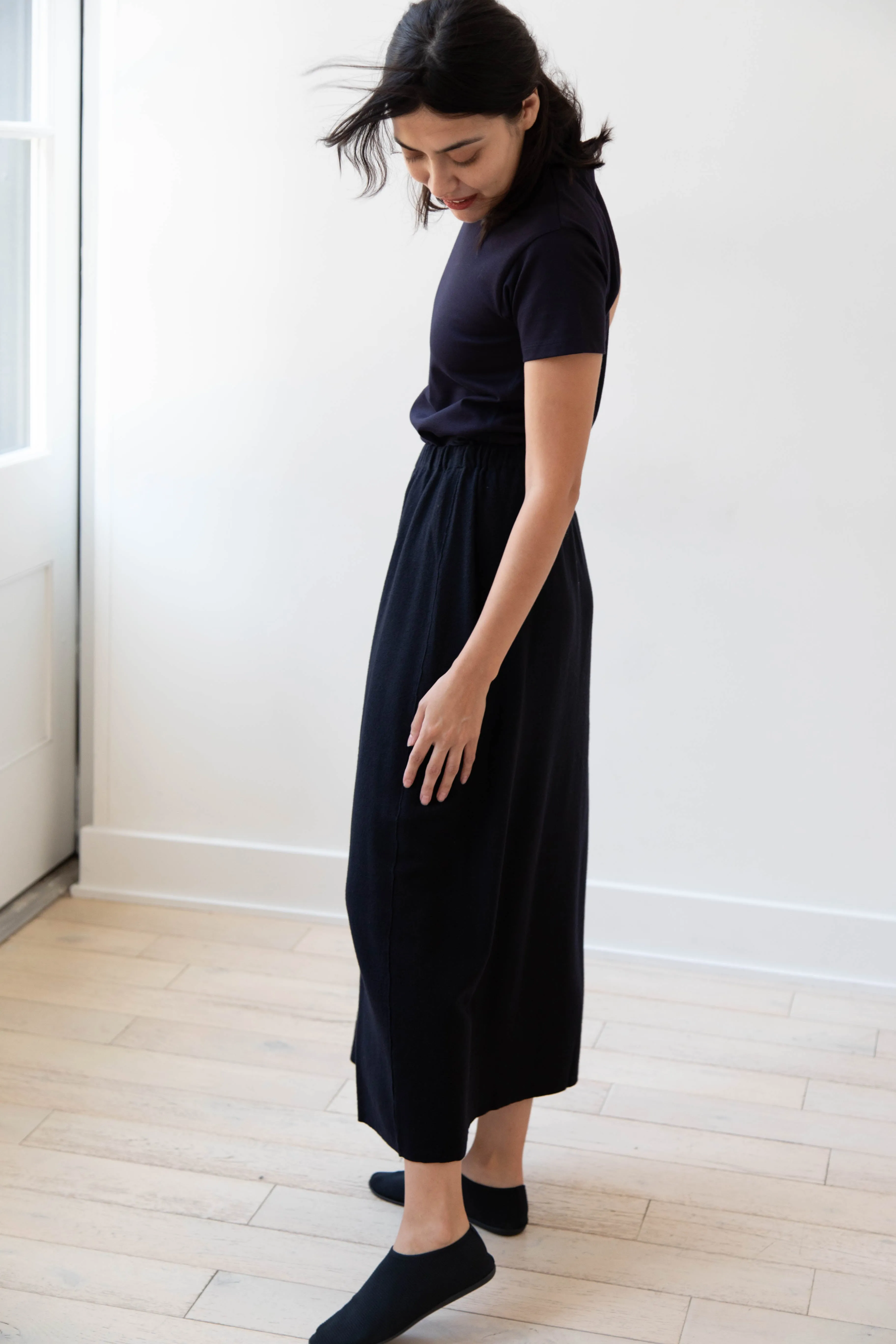 Boboutic | Lightweight Travel Skirt in Navy