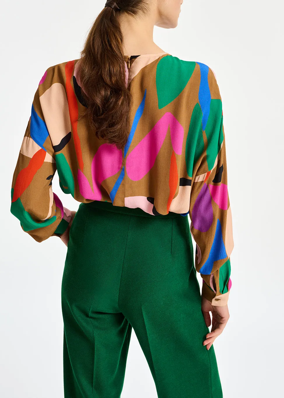 Camel graphic-print top