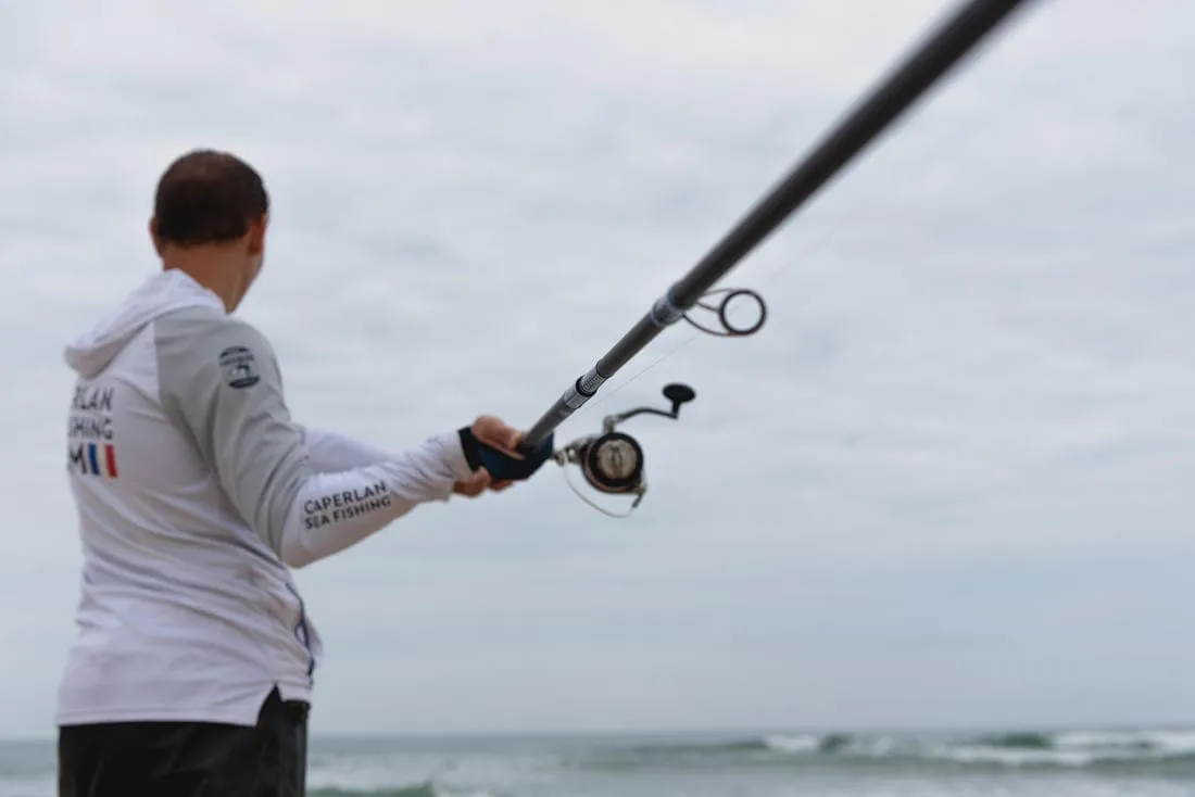 Canne de pêche en surfcasting SYMBIOS-900 450 HYBRID 100-200gr
