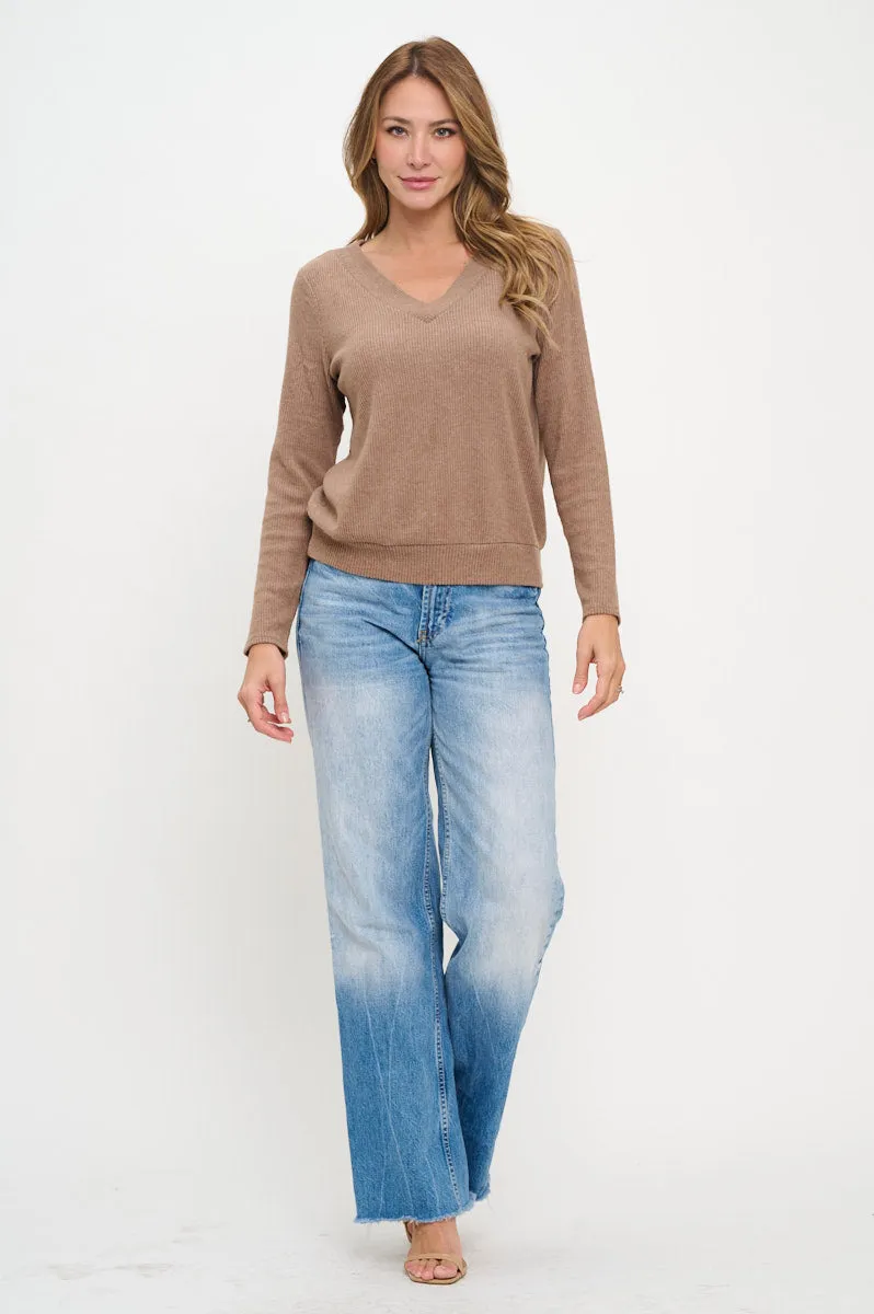 CLASSIC V NECK RIBBED SWEATER