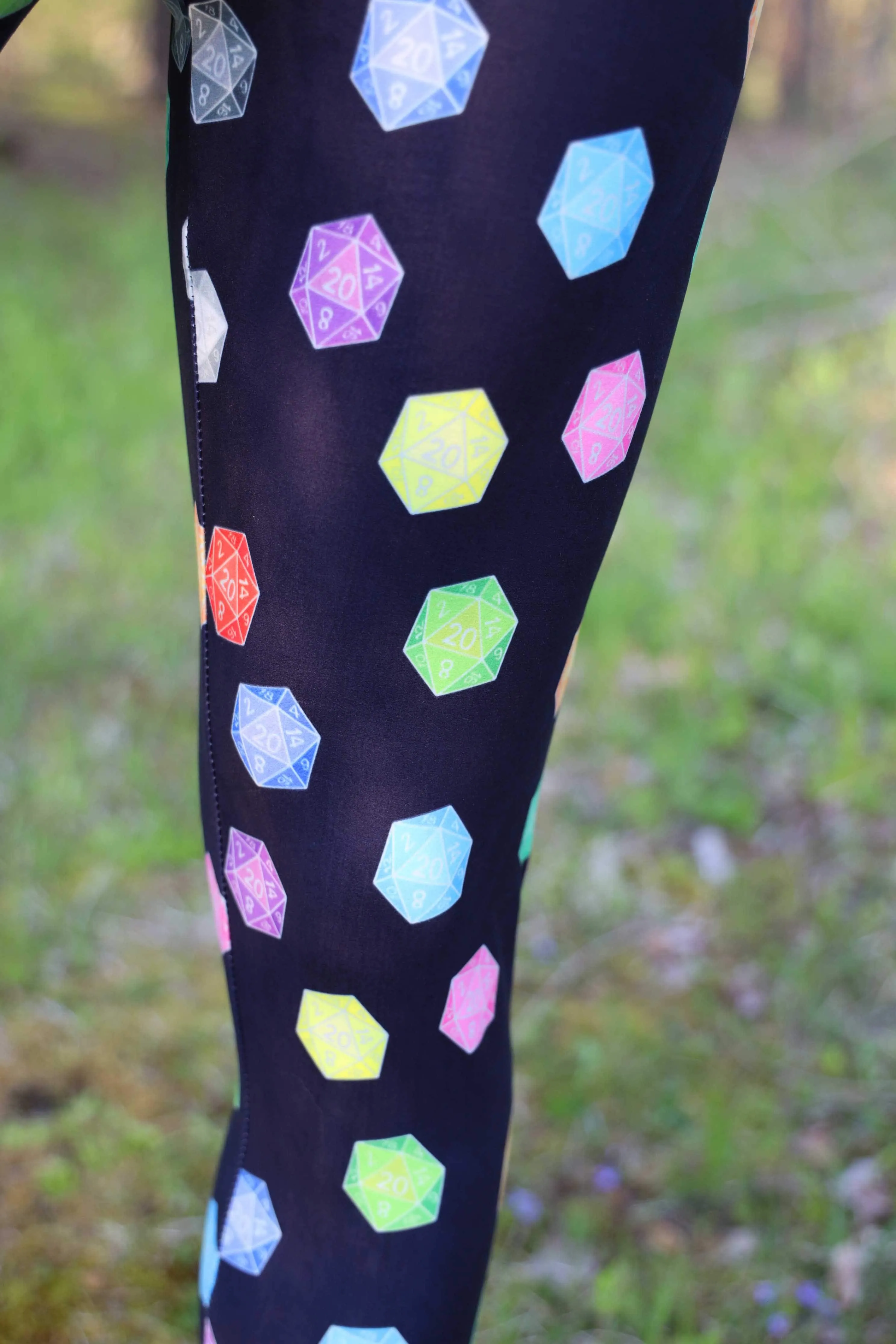 D20  Leggings - SIZE: TC (Tall & Curvy)
