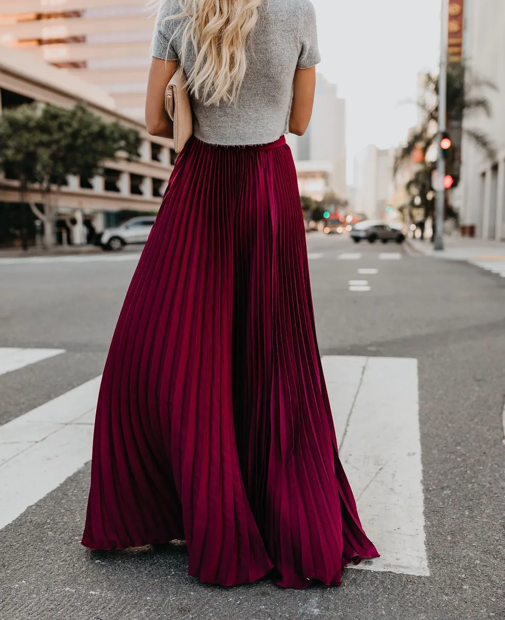 Elegant  High Waist Pleated Elastic Long Skirts