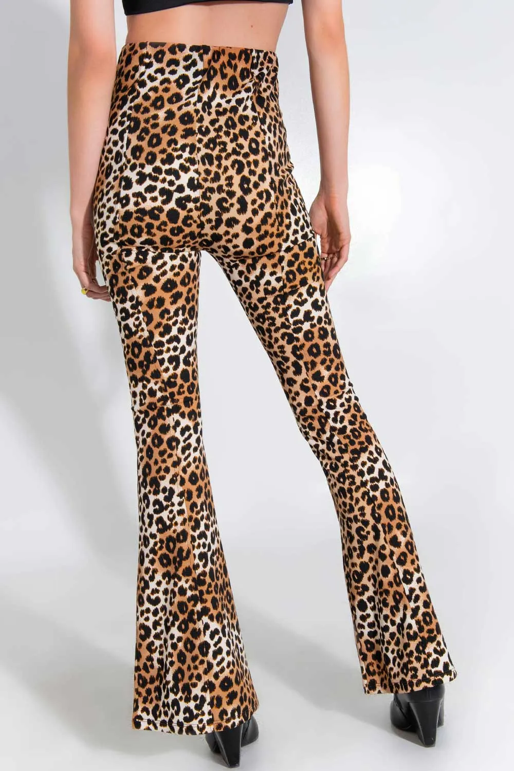 Legging animal print fit flare con aberturas