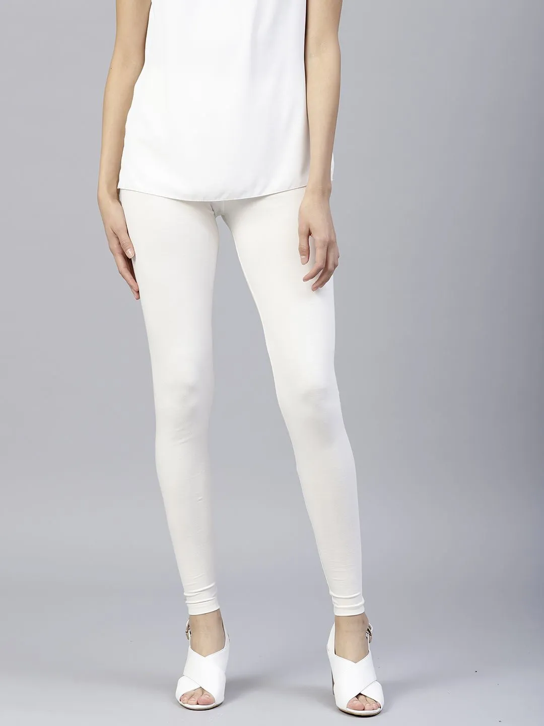 Off White Solid Cotton Lycra Leggings