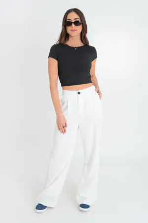 Pantalón wide leg botón contraste con pinzas