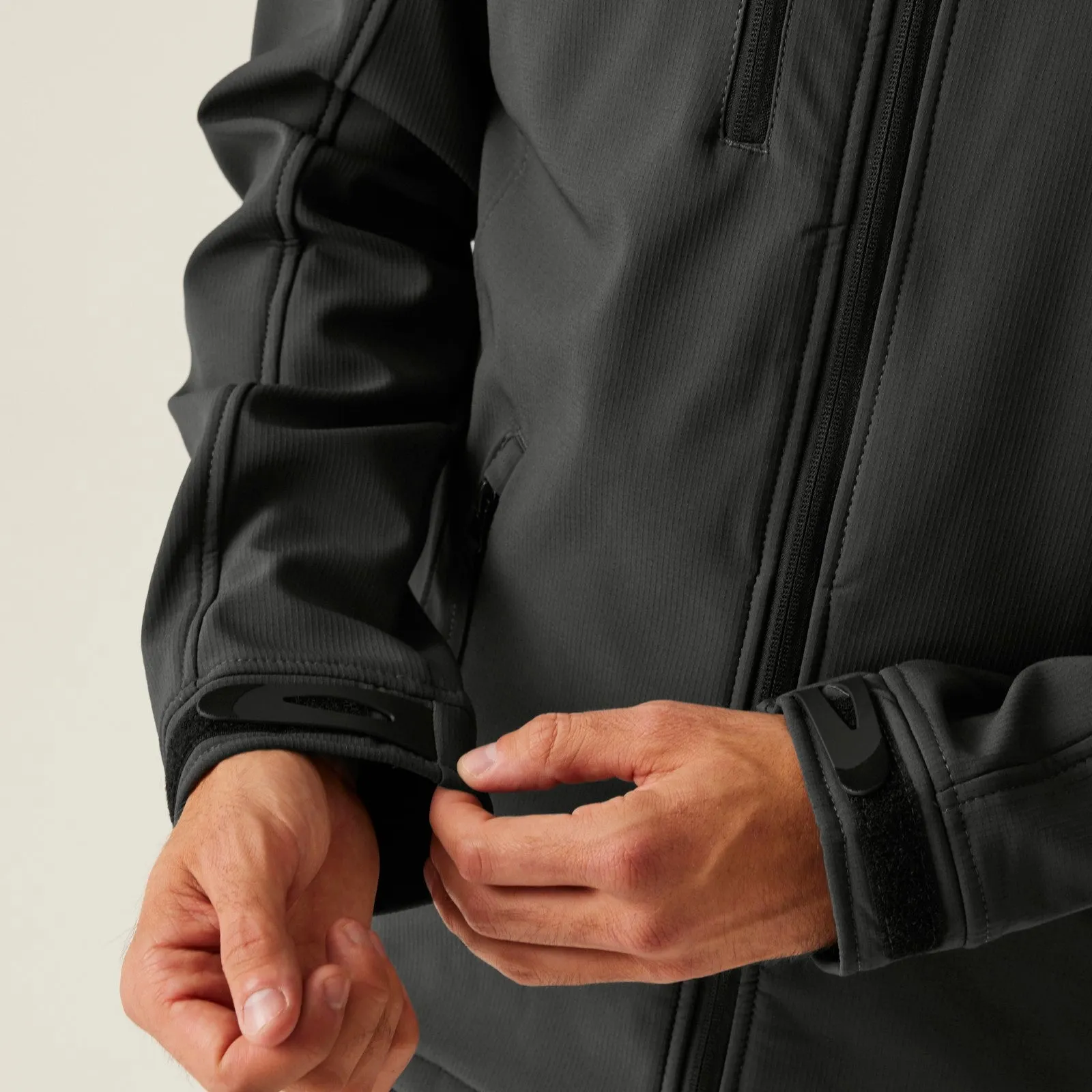 Regatta Professional Mens Sandstorm Ripstop Softshell Jacket