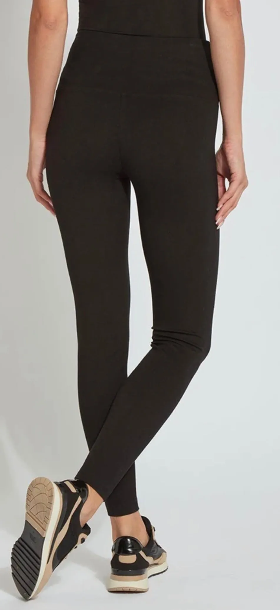 Signature Center Seam Black Leggings