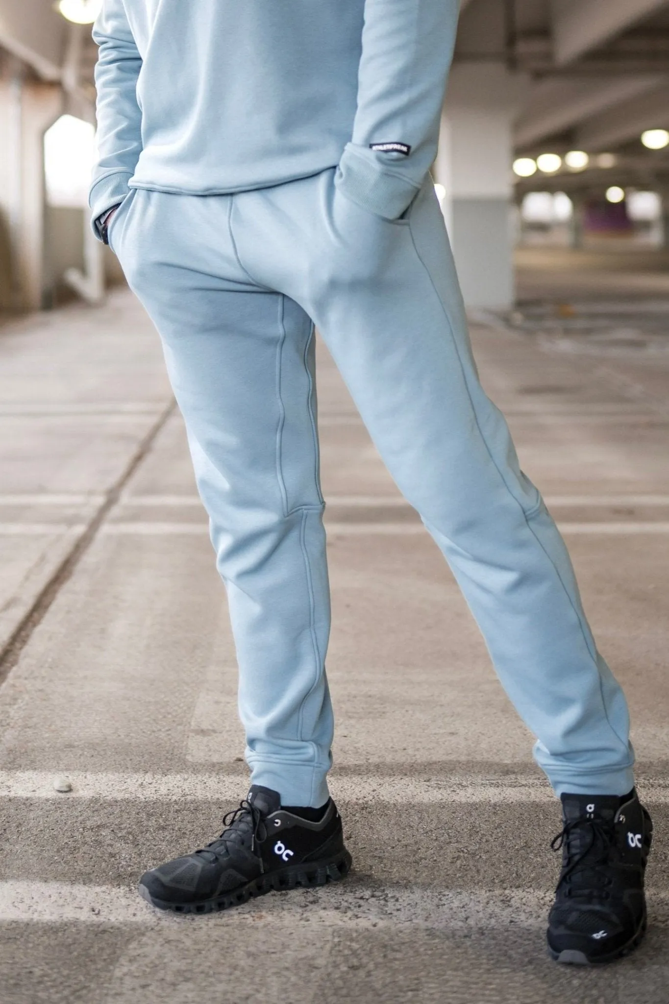[ULTRALUX] Off Line Joggers - Cloud