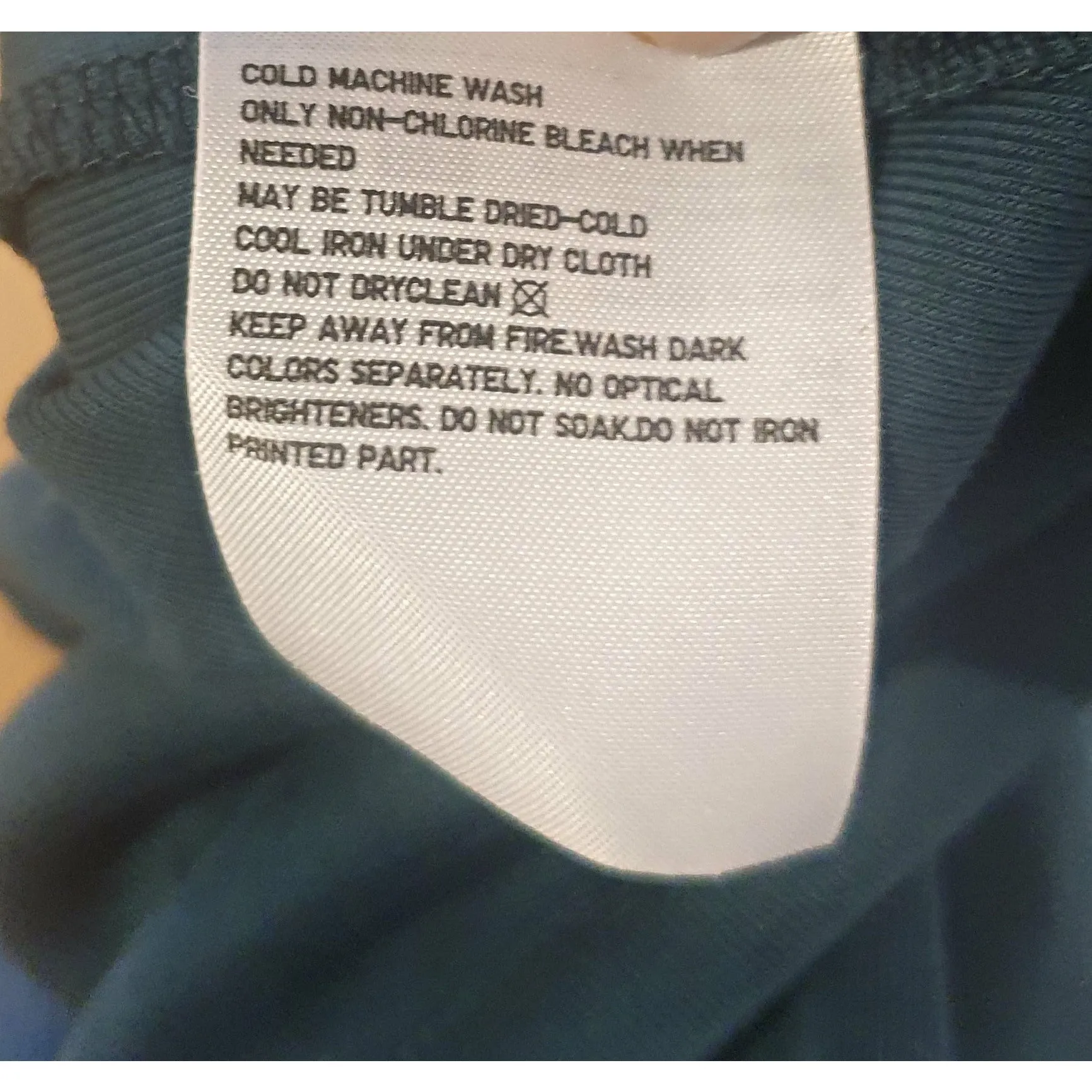 Uniqlo green long sleeve top size XL (best fits 14)