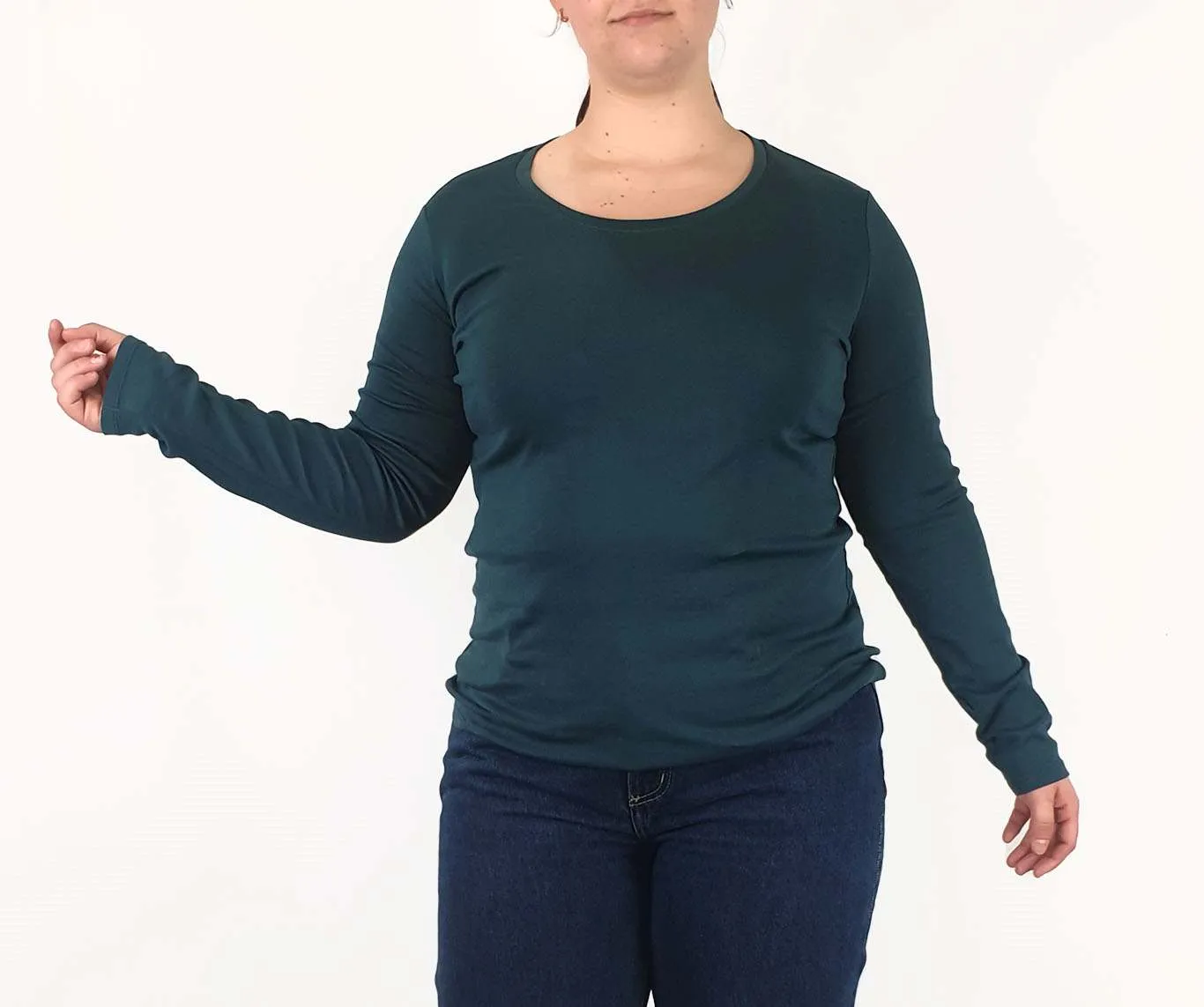Uniqlo green long sleeve top size XL (best fits 14)