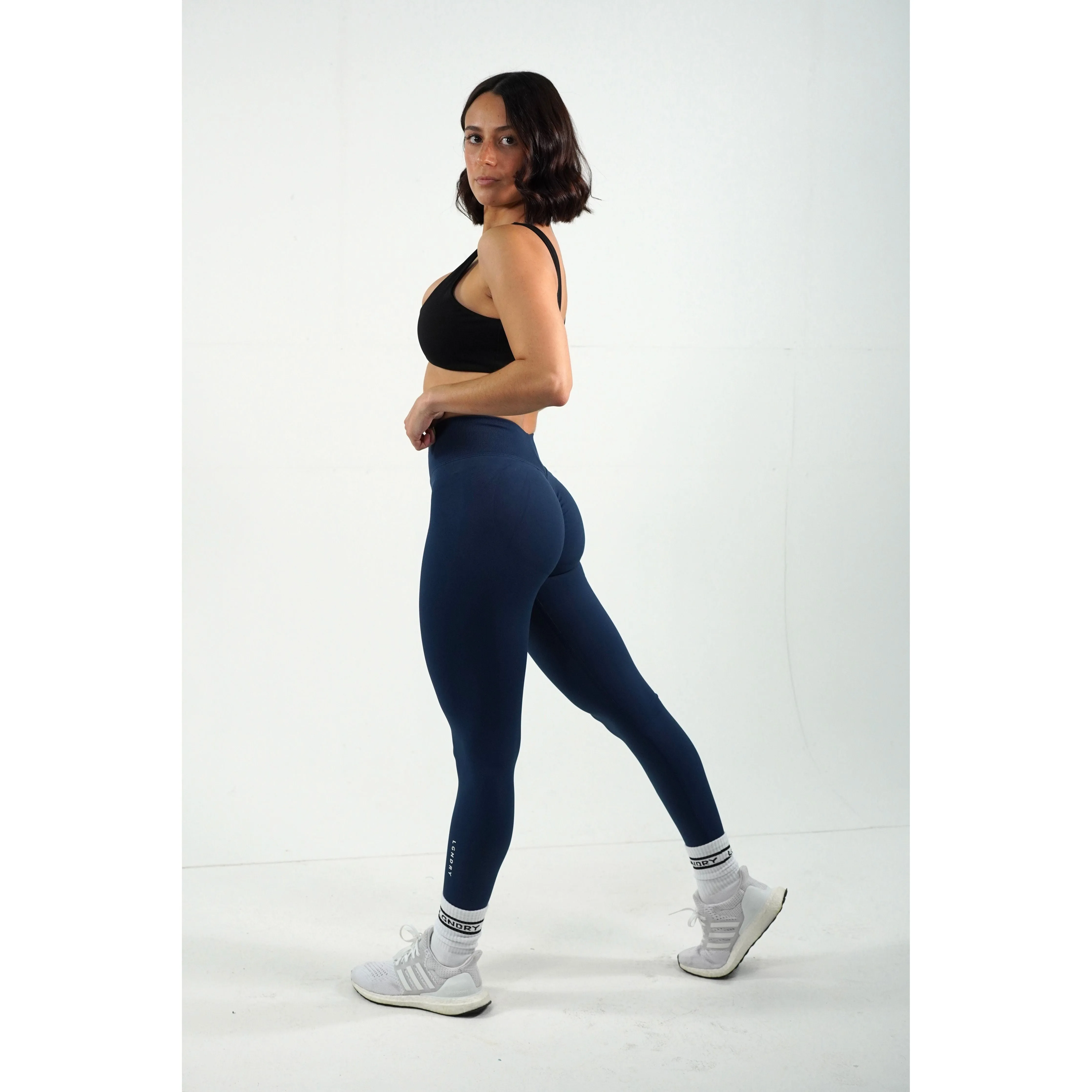 V-CURVE SEAMLESS LEGGING