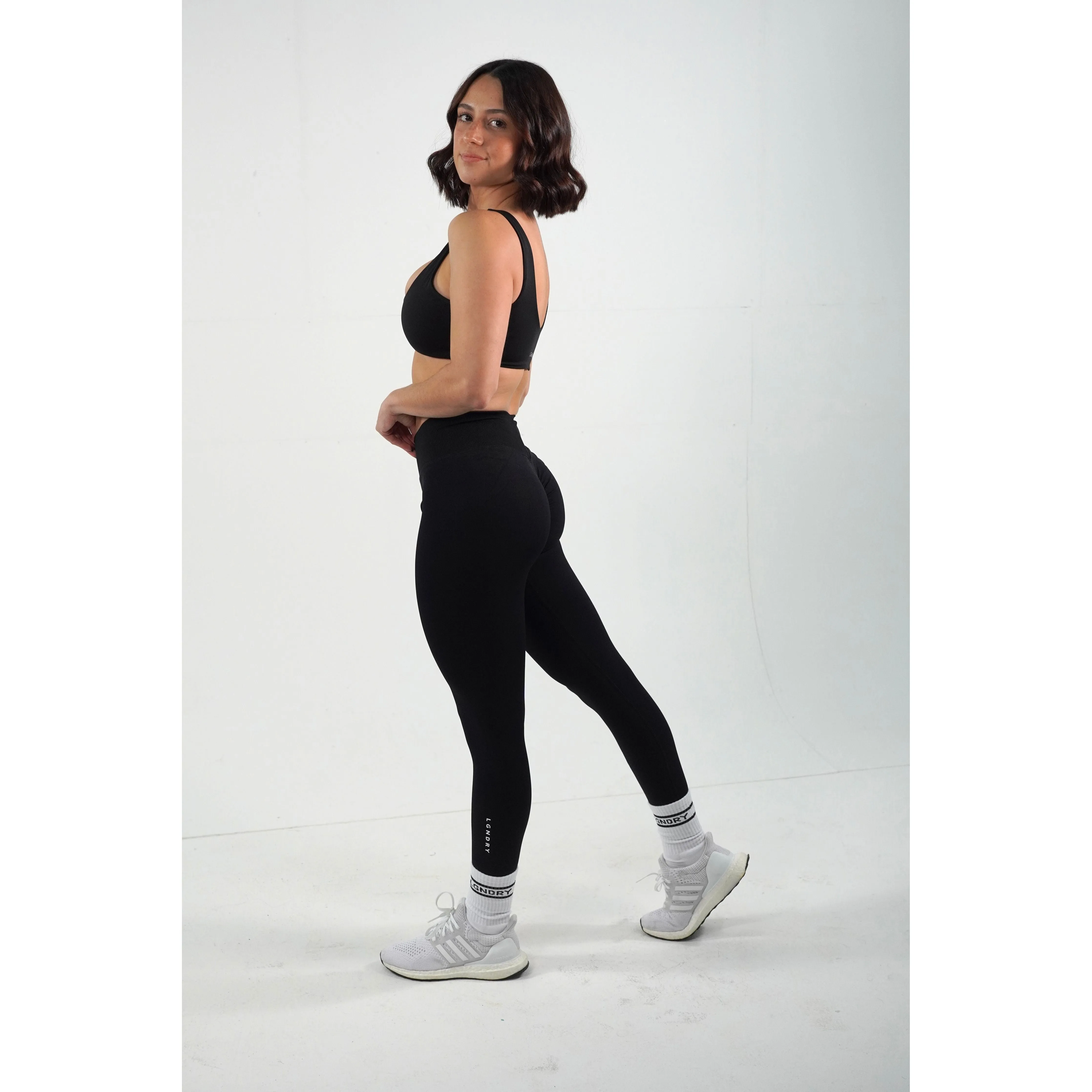 V-CURVE SEAMLESS LEGGING