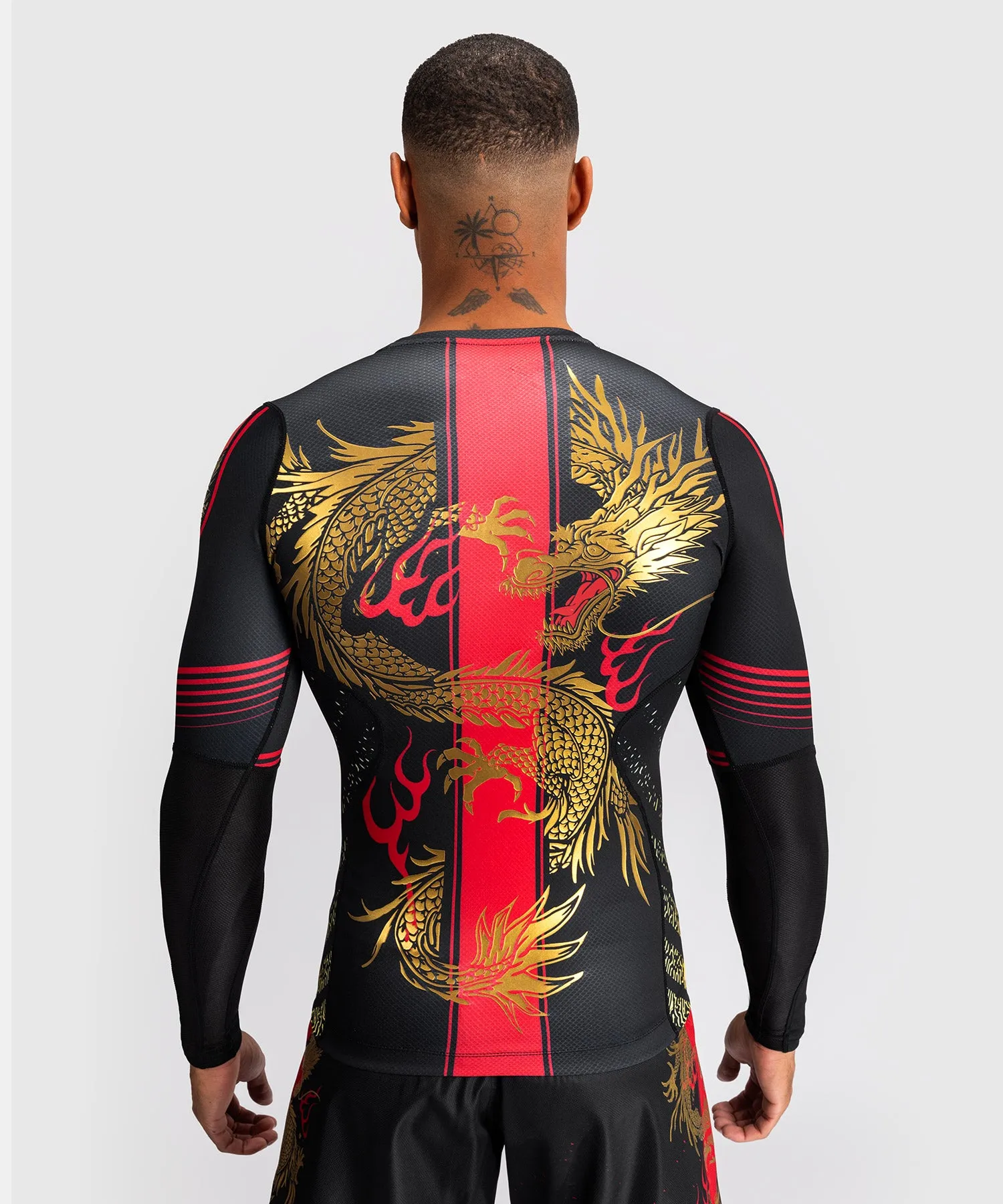 Venum x TEKKEN 8 - Marshall Law Rashguard - Schwarz/Rot/Gold