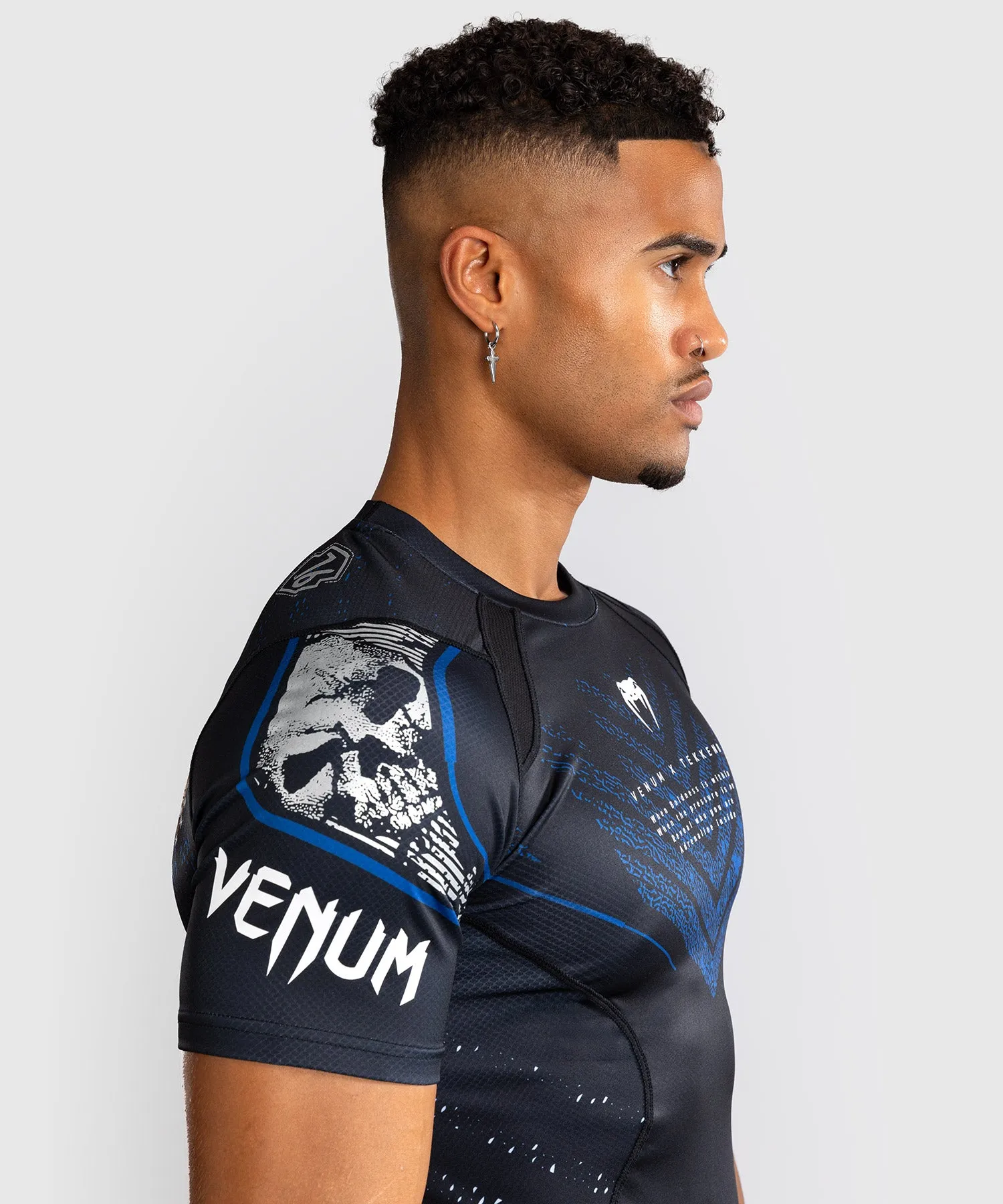 Venum x TEKKEN 8 - Paul Phoenix Rashguard - Schwarz/Blau