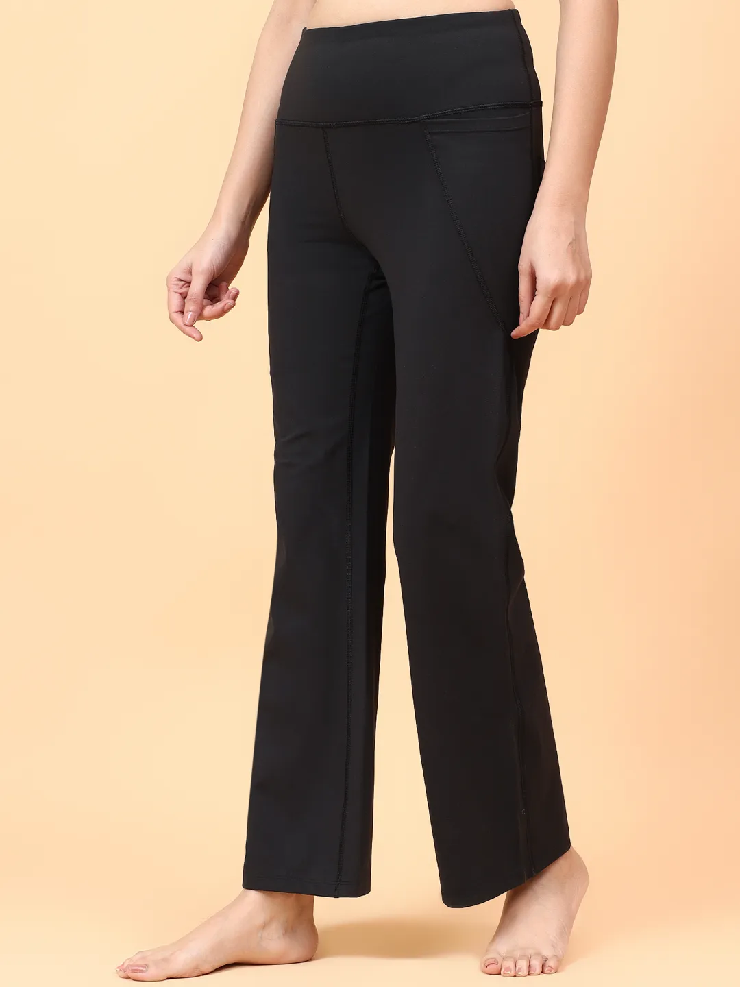 Wise Active Flare Pants (Black)